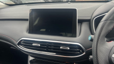 MG HS 1.5 T-GDI Trophy 5dr Petrol Hatchback